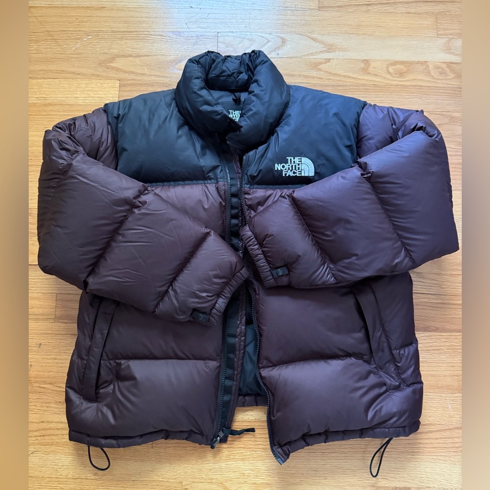 The North Face Two-Tone Puffer Jacket in Black and Dark Brown